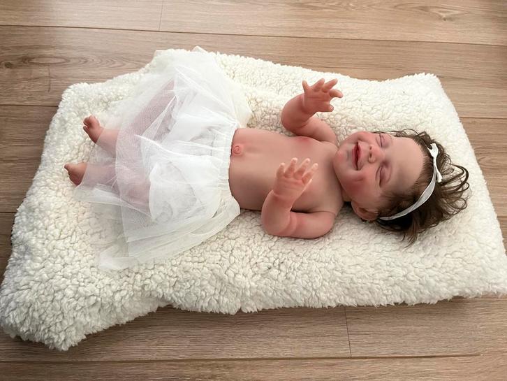 Reborn babypop. Nieuw in doos., Kinderen en Baby's, Speelgoed | Poppen, Nieuw, Babypop, Ophalen of Verzenden