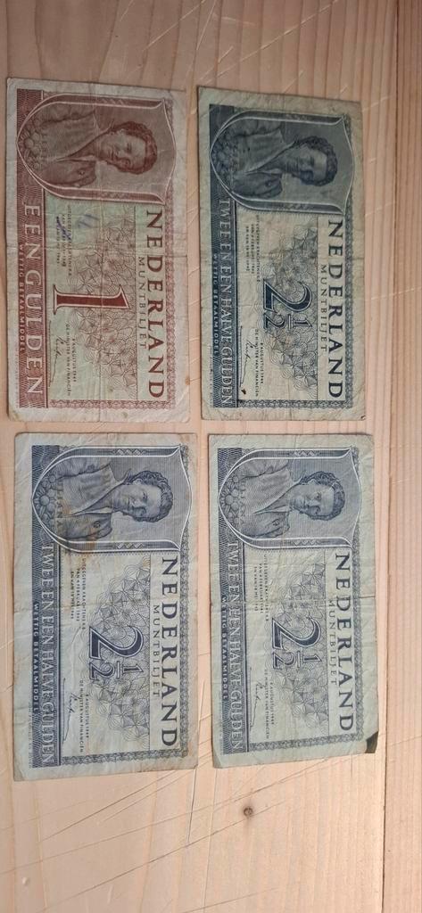 Te koop: Oude 1 Gulden & 2½ Gulden Biljetten – Mooie Hist, Postzegels en Munten, Bankbiljetten | Europa | Niet-Eurobiljetten, Ophalen of Verzenden