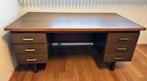 Vintage houten bureau met 6 lades, Huis en Inrichting, Bureaus, Ophalen, Gebruikt, Bureau