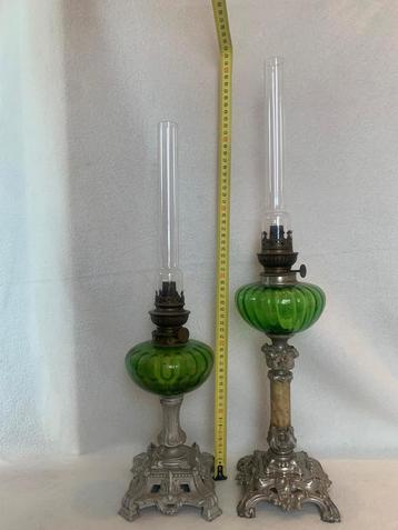 2 Vintage schitterende olielampen groen beschikbaar voor biedingen