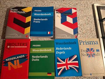 Verschillende woordenboeken 2,- euro per stuk! beschikbaar voor biedingen
