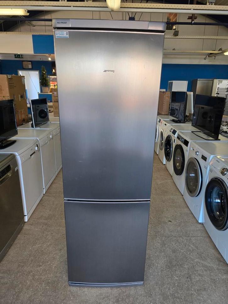SMEG koelvriescombinatie | A+ | No Frost | Gratis thuis 🚚✅️, Witgoed en Apparatuur, Koelkasten en IJskasten, Zo goed als nieuw
