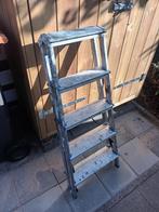 Aluminium dubbel trap 5 treden, Ophalen of Verzenden, Gebruikt, Trap, Minder dan 2 meter
