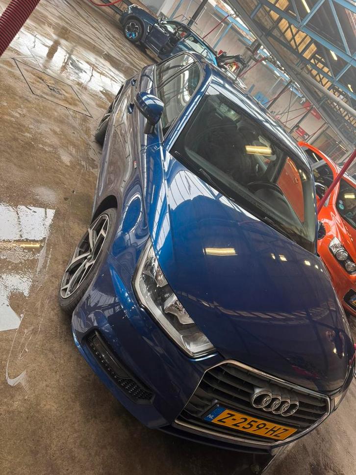 Audi A1 1.0 Tfsi 70KW Sportback 2016 Blauw, Auto's, Audi, Particulier, A1, Benzine, Hatchback, Handgeschakeld, Geïmporteerd, Blauw