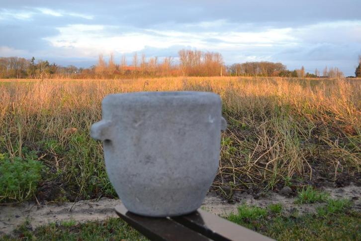 antieke arduinen pekelpot of zuurkoolpot, Tuin en Terras, Tuinvazen, Gebruikt, Ophalen