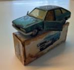 Chrysler 1308GT met beschadigd doosje Dinky Toys 1542, Ophalen of Verzenden, Gebruikt, Auto, Dinky Toys