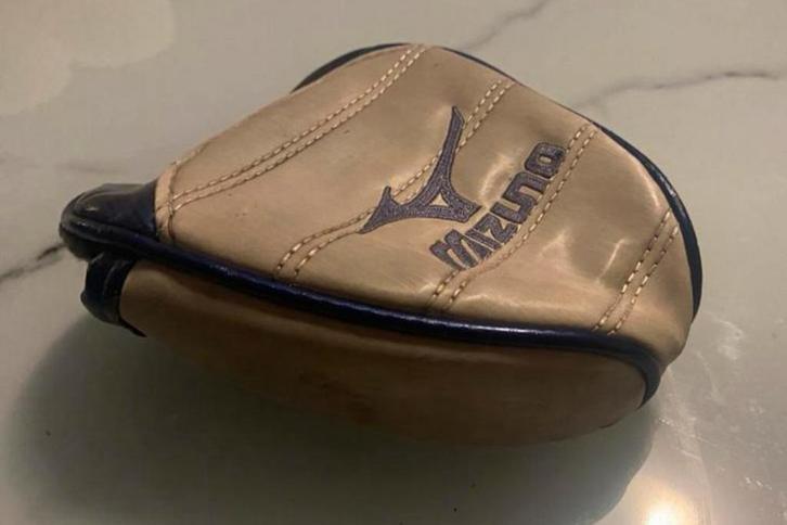 MIZUNO LINE 90 MALLET PUTTER HEADCOVER / HOES, Sport en Fitness, Golf, Club, Ophalen