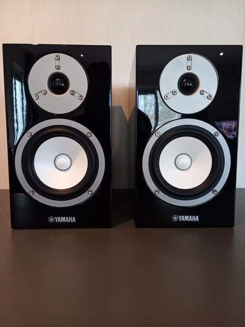 YAMAHA 2-WAY MONITOR SPEAKERS BASSREFLEX HIGH-GLOSS BLACK, Audio, Tv en Foto, Luidsprekers, Zo goed als nieuw, Front, Rear of Stereo speakers
