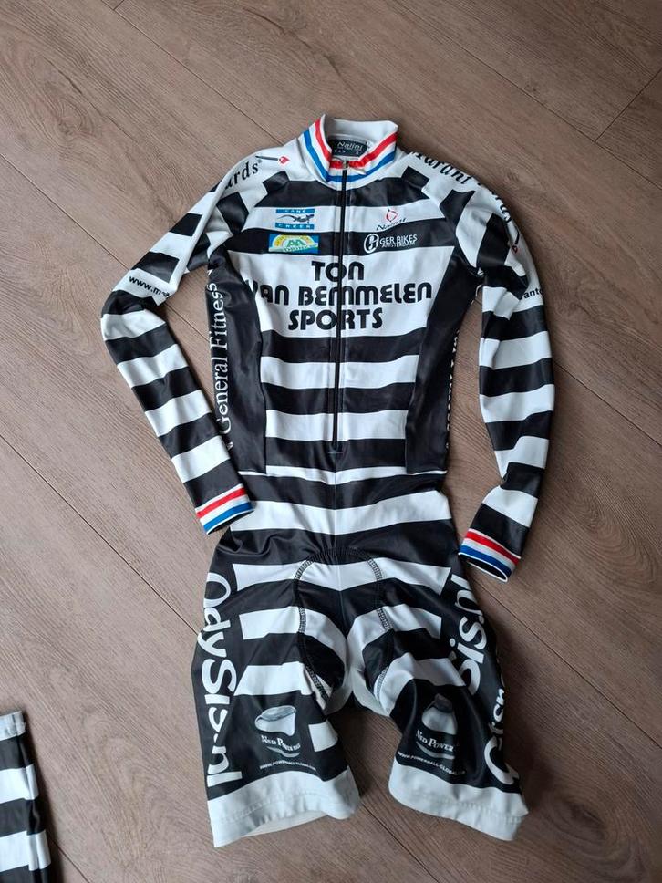 Aero pak gebruikt maat s, Fietsen en Brommers, Fietsaccessoires | Fietskleding, Gebruikt, Bovenkleding, Ophalen of Verzenden