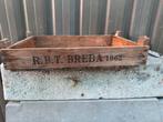 Oude houten kistjes R.B.T. Breda, Ophalen