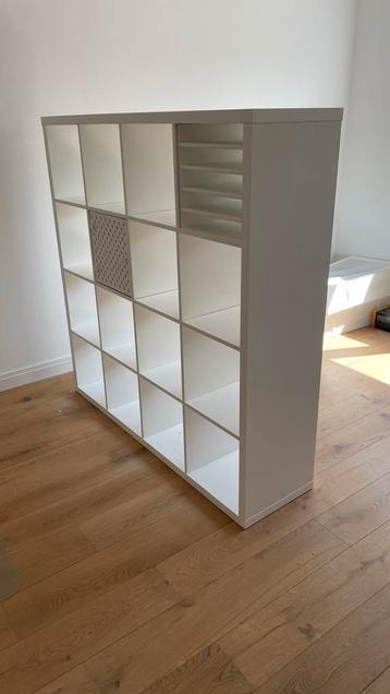 IKEA Kallax Roomdivider / Boekenkast beschikbaar voor biedingen