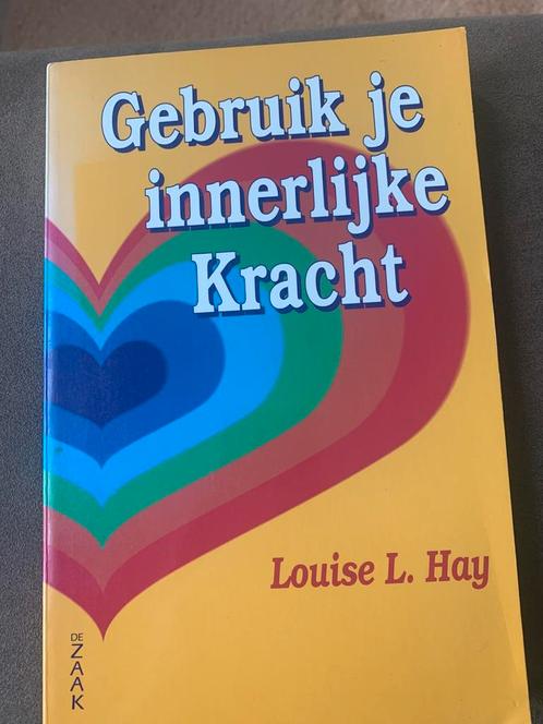 Louise Hay - Gebruik je innerlijke kracht, Boeken, Esoterie en Spiritualiteit, Zo goed als nieuw, Spiritualiteit algemeen, Ophalen of Verzenden