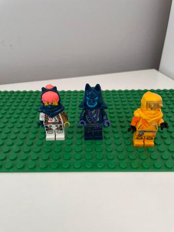 Lego Ninjago 3x minifigure zie beschrijving  beschikbaar voor biedingen