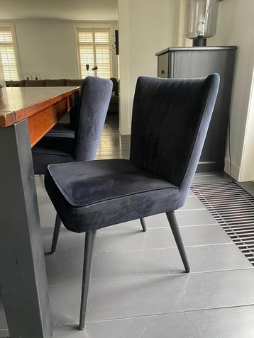 6 Zwarte velours Stoelen - Stijlvol & Comfortabel beschikbaar voor biedingen
