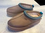 Nieuwe UGG Tazz Sloffen - Nooit Gedragen!, Ophalen of Verzenden, Nieuw, Beige, Pantoffels of Sloffen