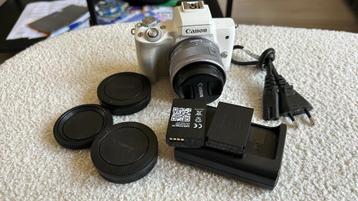 Canon EOS M50 Mark 2 Wit+15-45 1:3.5-5.6 IS STM+2 accu's beschikbaar voor biedingen