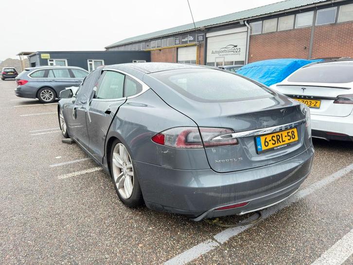Schade Tesla's (10x Model S + 1x Model 3), Auto's, Tesla, Bedrijf, Model S, Elektrisch, Hatchback, Automaat, Origineel Nederlands