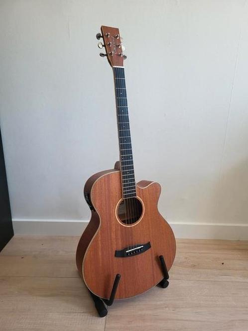 Semi-akoestische westerngitaar, Muziek en Instrumenten, Snaarinstrumenten | Gitaren | Akoestisch, Zo goed als nieuw, Western- of Steelstringgitaar