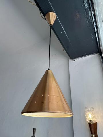 SALE: set vintage koperkleurige metalen hanglampen jaren 70 beschikbaar voor biedingen