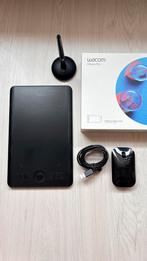 Wacom Intuos pro small tekentablet, Computers en Software, Tekentablets, Multi-touch, Nieuw, Ophalen of Verzenden, Draadloos