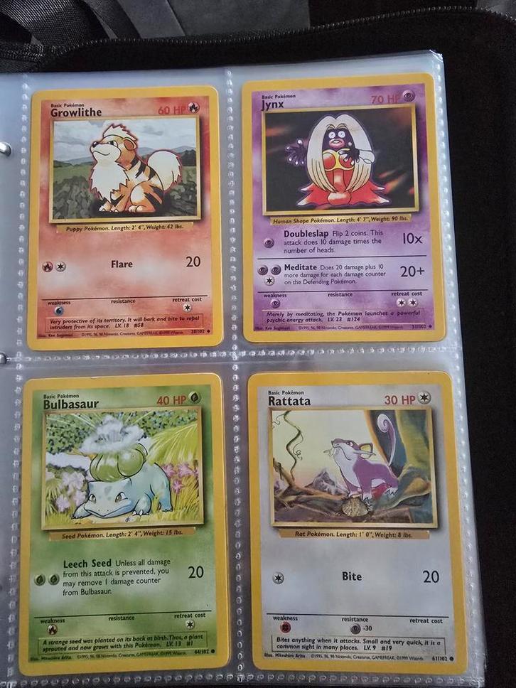 Pokémon Kaarten Base Set + Meer - Engels, Verzamelen, Poppetjes en Figuurtjes, Ophalen of Verzenden