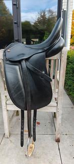 JC Saphir Dressage 17,5 Dressuur Zadel, Dieren en Toebehoren, Ophalen, Zo goed als nieuw, Dressuur