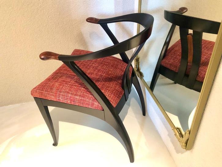 Giorgetti Progetti 63330 by Centro Ricerche stoelen 4 stuks, Huis en Inrichting, Stoelen, Zo goed als nieuw, Vier, Hout, Stof