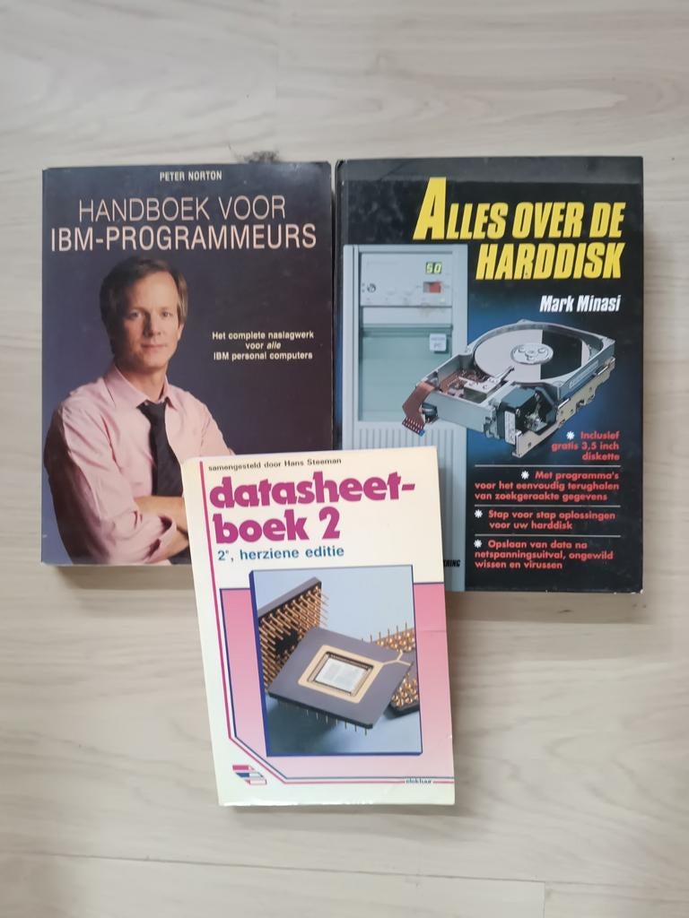 IBM Programmeerboeken en Harddisk Info, Ophalen, Gelezen, Programmeertaal of Theorie, Peter Norton, Mark Minasi, Hans Steerman