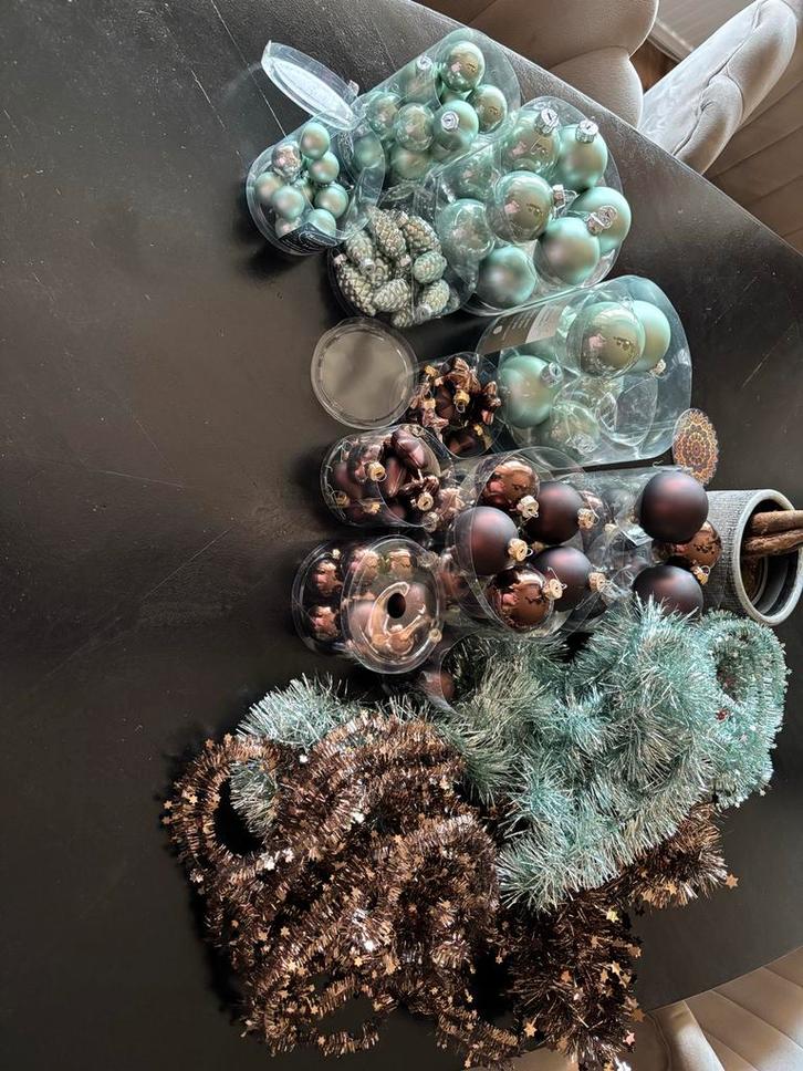 Kerstversiering Intratuin - Zo Goed Als Nieuw!, Diversen, Kerst, Zo goed als nieuw, Ophalen