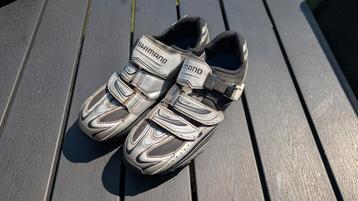 Shimano MTB schoenen mt41 beschikbaar voor biedingen