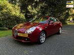 Alfa Romeo Giulietta 1.4 T Distinctive Xenon / Cruise 77257, Voorwielaandrijving, Stof, Gebruikt, Zwart