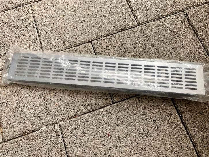 Te koop: nieuw RVS ventilatierooster, Doe-het-zelf en Verbouw, Ventilatie en Afzuiging, Nieuw, Ophalen of Verzenden