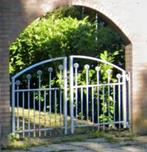 Sierlijk ijzeren tuinhek poort circa 2,25m breed 1,20m hoog, Ophalen, Met poort, Gebruikt, Tuinhek
