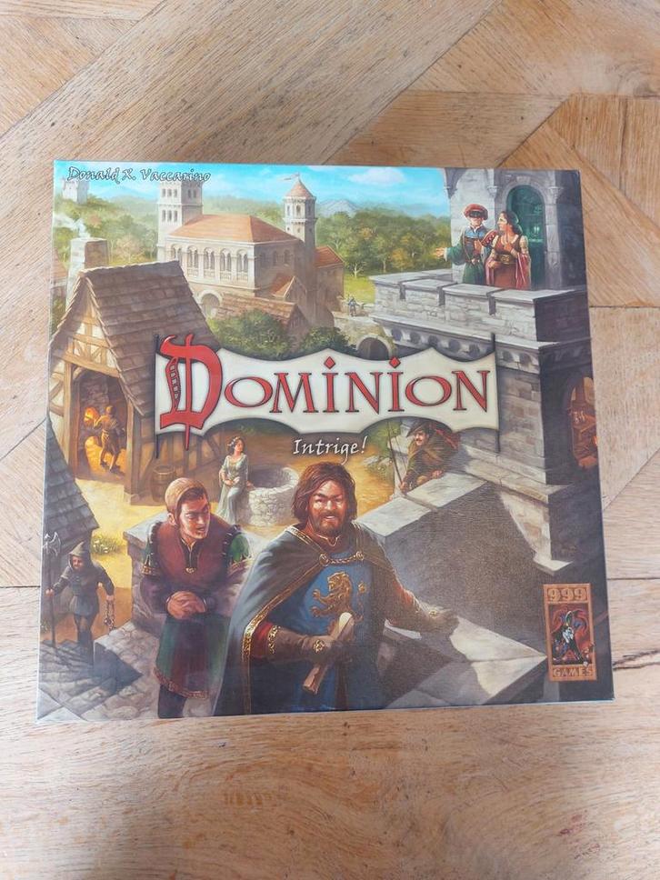 Dominion Kaartspel - Strategisch Bouwen!, Hobby en Vrije tijd, Gezelschapsspellen | Bordspellen, Nieuw, Een of twee spelers, Drie of vier spelers