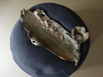 Art Nouveau, Jugendstil bronzen pennenbak met houder Sanglan beschikbaar voor biedingen