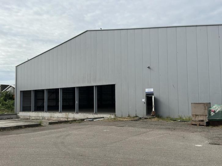 bedrijfspand 2117m², Zakelijke goederen, Bedrijfs Onroerend goed, Bedrijfsruimte, Koop