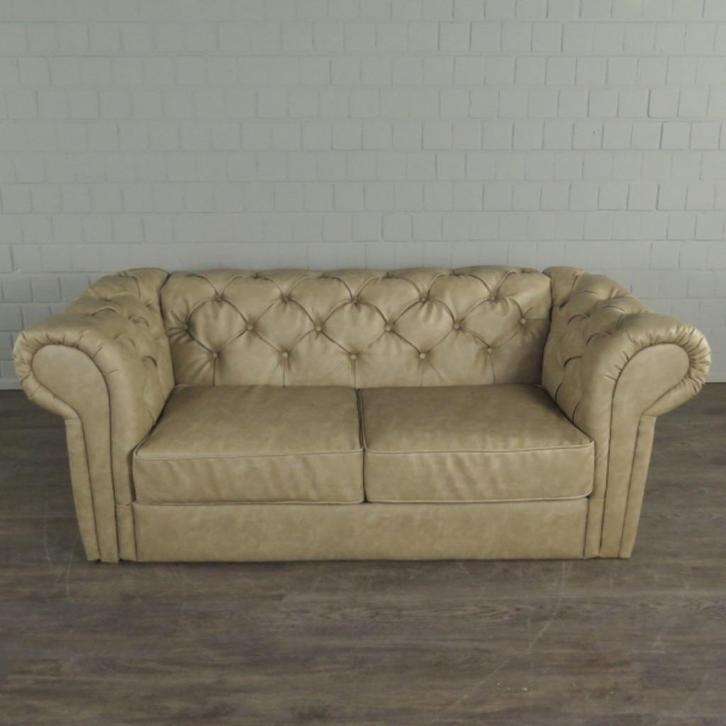 20314 Chesterfield bank, 2-persoons, pu-leder, Huis en Inrichting, Banken | Bankstellen, Nieuw, Rechte bank, Tweepersoons, 75 tot 100 cm