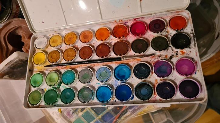 Waterverf Palet met Penselen, Hobby en Vrije tijd, Schilderen, Gebruikt, Waterverf, Ophalen