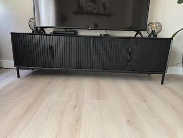 Tv meubel japandi stijl