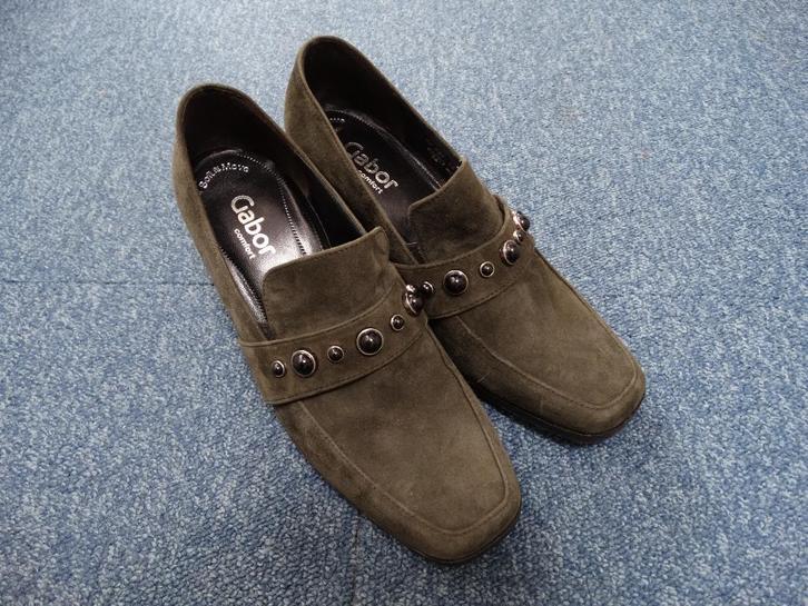 Gabor Comfort groen suede pumps met studs maat 5 = 38, Kleding | Dames, Schoenen, Zo goed als nieuw, Pumps, Groen, Ophalen of Verzenden