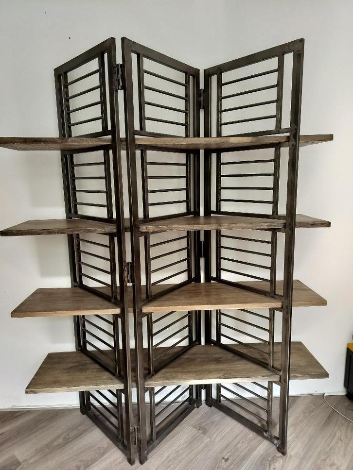 Roomdivider metaal mangohout zgan bijzonder origineel, Huis en Inrichting, Kasten | Boekenkasten, Zo goed als nieuw, 100 tot 150 cm
