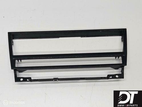 Radio frame BMW 5-serie E39 ('95-'03) 51168247302, Auto-onderdelen, Elektronica en Kabels, BMW, Gebruikt, Ophalen of Verzenden