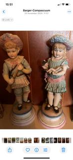 Antieke Porseleinen Beelden - Nostalgie, Ophalen of Verzenden