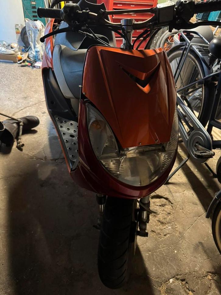 Peugeot vivacity 70cc, Fietsen en Brommers, Scooters | Peugeot, Gebruikt, Vivacity, Maximaal 25 km/u, Tweetakt, Ophalen