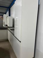 Complete keuken Compleet met APP 120Keukens op voorraad 2871, Verzenden, Zo goed als nieuw, Hoekkeuken, Met kookeiland