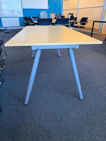 Ikea Galant bureau Tafels 5x, Verstelbare, Stuk prijs: €15 - afbeelding 4