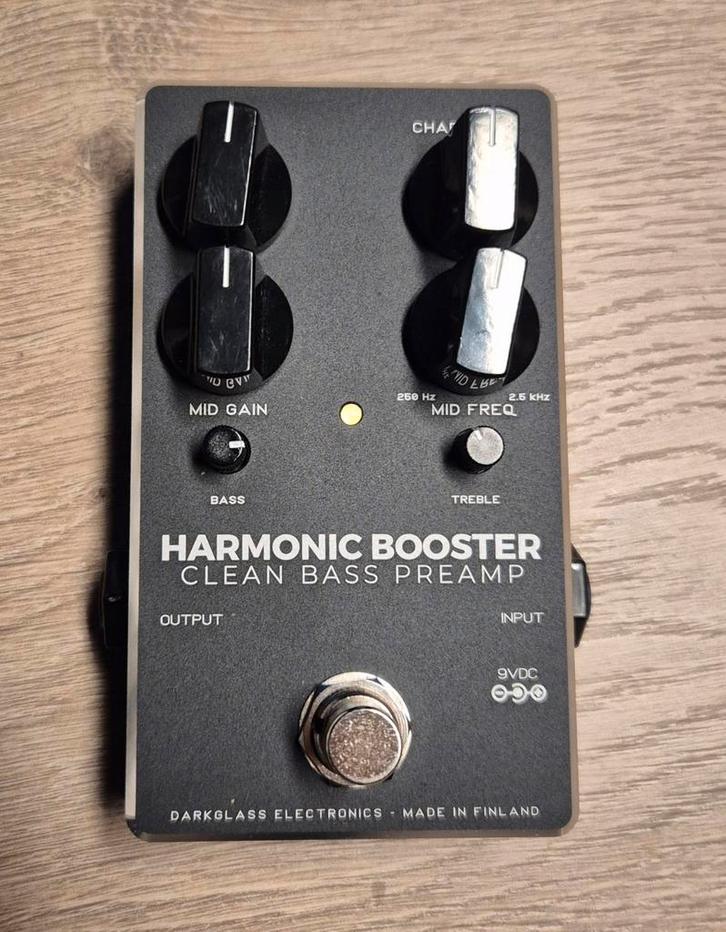 Darkglass Harmonic Booster, Muziek en Instrumenten, Effecten, Zo goed als nieuw, Ophalen of Verzenden