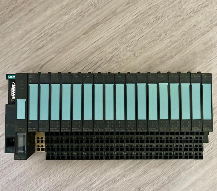 SIEMENS - Simatic - ET200S - Configuratie - DI - DO, Hobby en Vrije tijd, Elektronica-componenten, Gebruikt, Ophalen of Verzenden