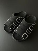 Nike Air More Uptempo Slippers / Slides, Kleding | Heren, Schoenen, Slippers, Ophalen of Verzenden, Zo goed als nieuw, Nike