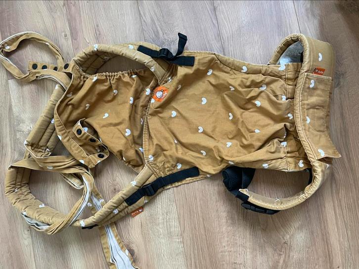 Tula half buckle play, Kinderen en Baby's, Babydragers en Draagdoeken, Gebruikt, Draagzak, Buik of Rug, Overige merken, Ophalen of Verzenden